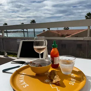 https://sanary-view.fr-provencehotel.com