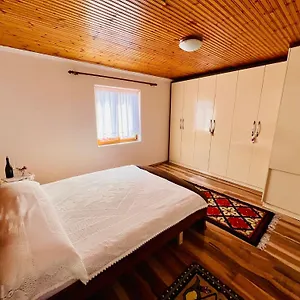 Séjour chez l'habitant Nena's Dashe House, Berat