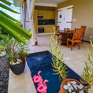 https://seazen-lodge.comcaribbean.com
