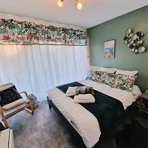 https://laixotique.hotels-rhonealpes.com